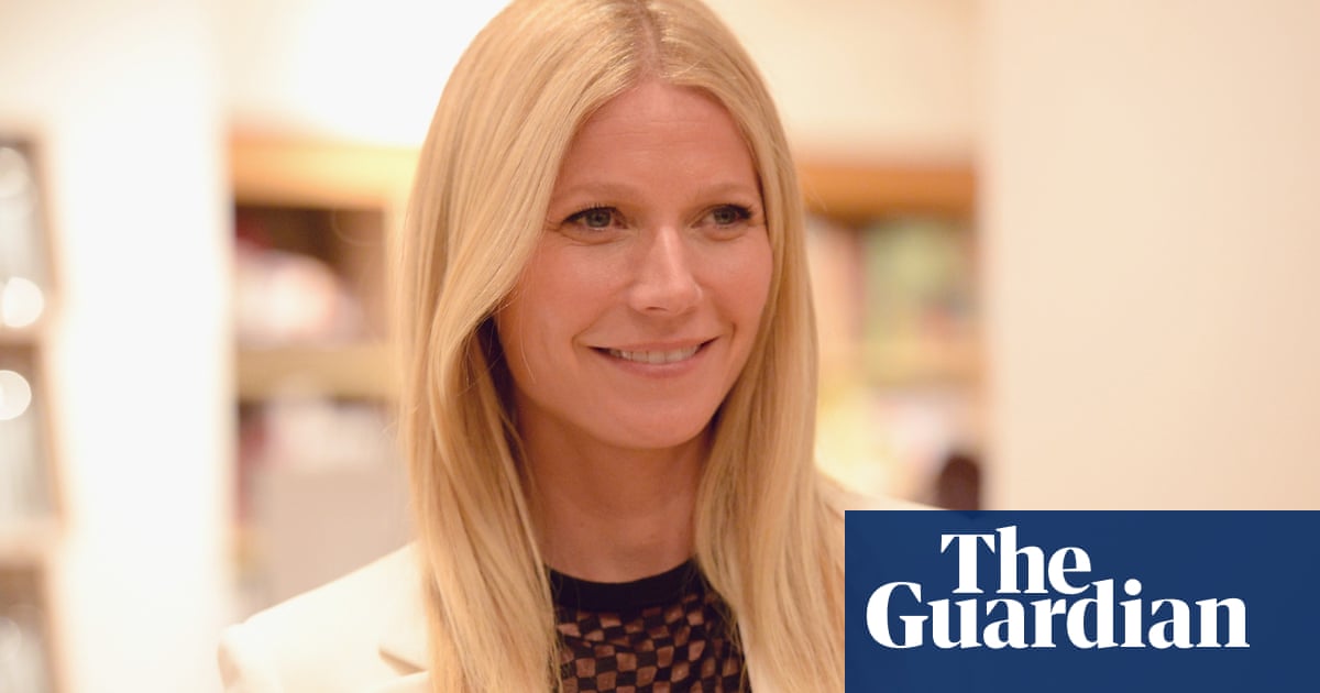 How to get longer legs (according to Gwyneth Paltrow) | Fashion | The Guardian How to get longer legs (according to Gwyneth Paltrow) | Fashion | The Guardian