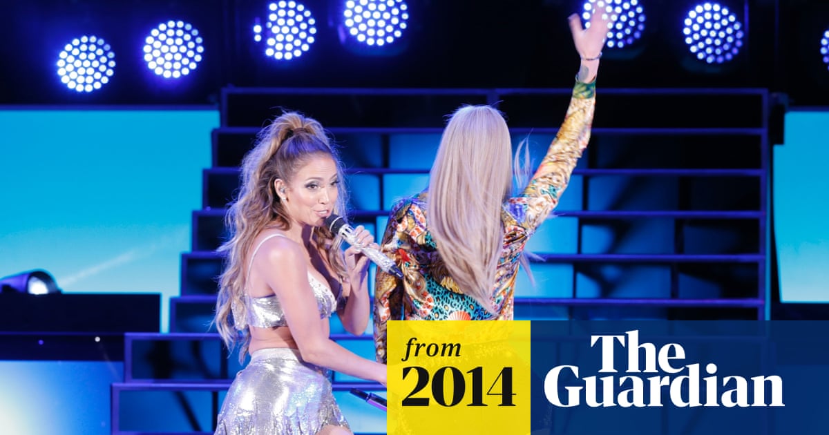 Iggy Azalea and J-Lo's AMA Booty show caps a banner year for the butt | Jennifer Lopez | The Guardian Iggy Azalea and J-Lo's AMA Booty show caps a banner year for the butt | Jennifer Lopez | The Guardian