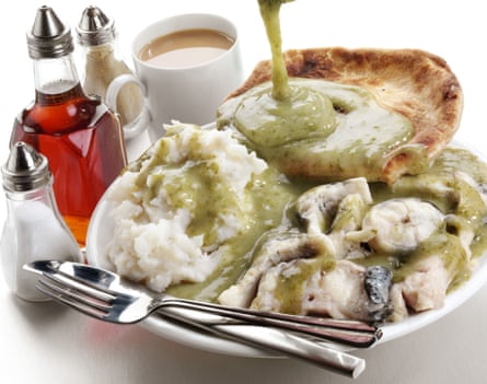Pie, Mash And Eels With Parsley Liquor Sauce