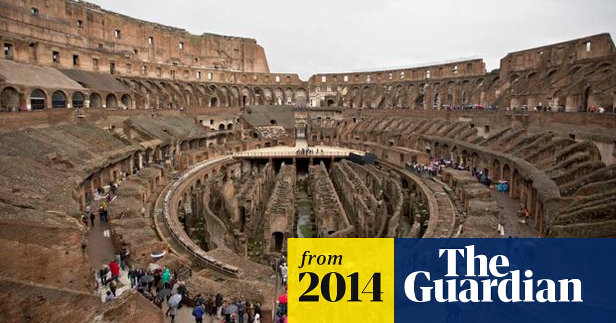 Tourist fined €20,000 for carving initial on Rome’s Colosseum