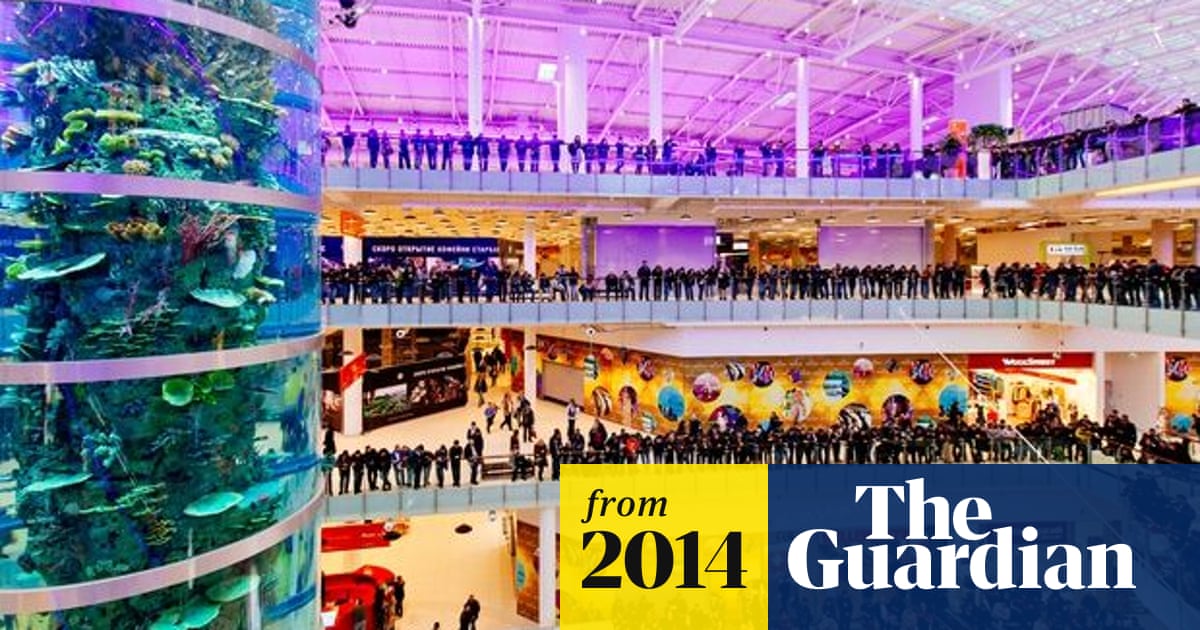 Europe S Biggest Shopping Mall Opens In Moscow Amid Rouble Crisis