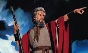 Charlton-Heston-as-Moses--010.jpg