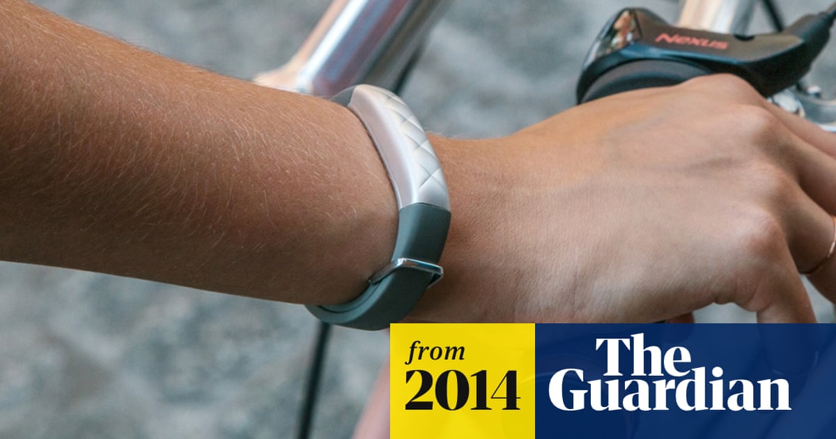 fitness device monitors heart rate to track cycles | Wearable technology | The Guardian