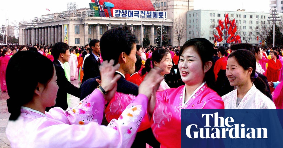 Ask A North Korean How Do People Access News North Korea The Guardian