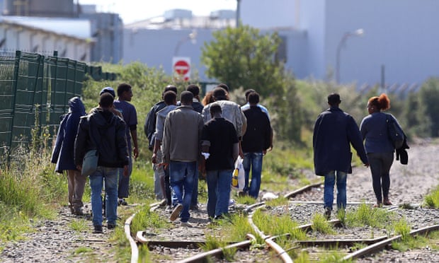 Calais would-be migrants