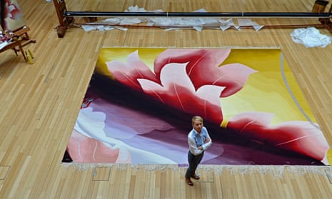 How to Paint a Large Tapestry Without Stretching: Expert Tips