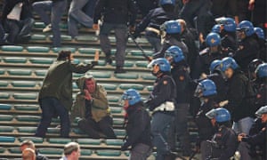 Why Did Manchester United Fail To Back Fans After Roma Violence Daniel Taylor Football The Guardian
