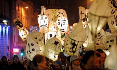 Burning the Clocks procession to celebrate the winter solstice makes its way through Brighton.