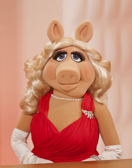 miss piggy red dress Lady in Red III