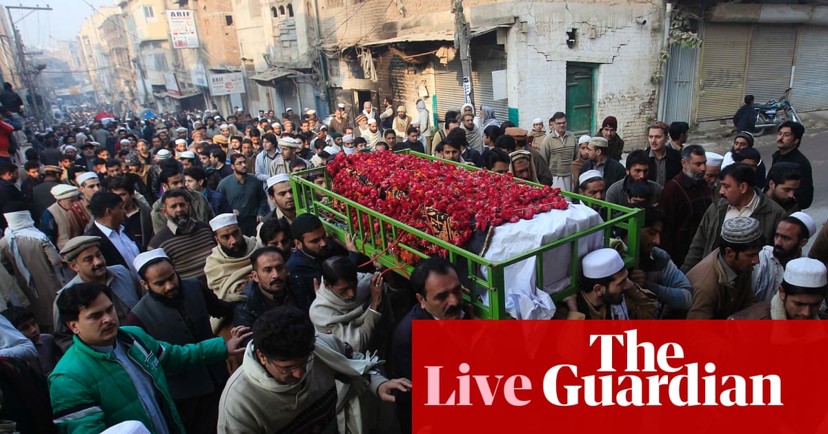 Pakistan school attack: political rivals agree anti-terrorism plan
