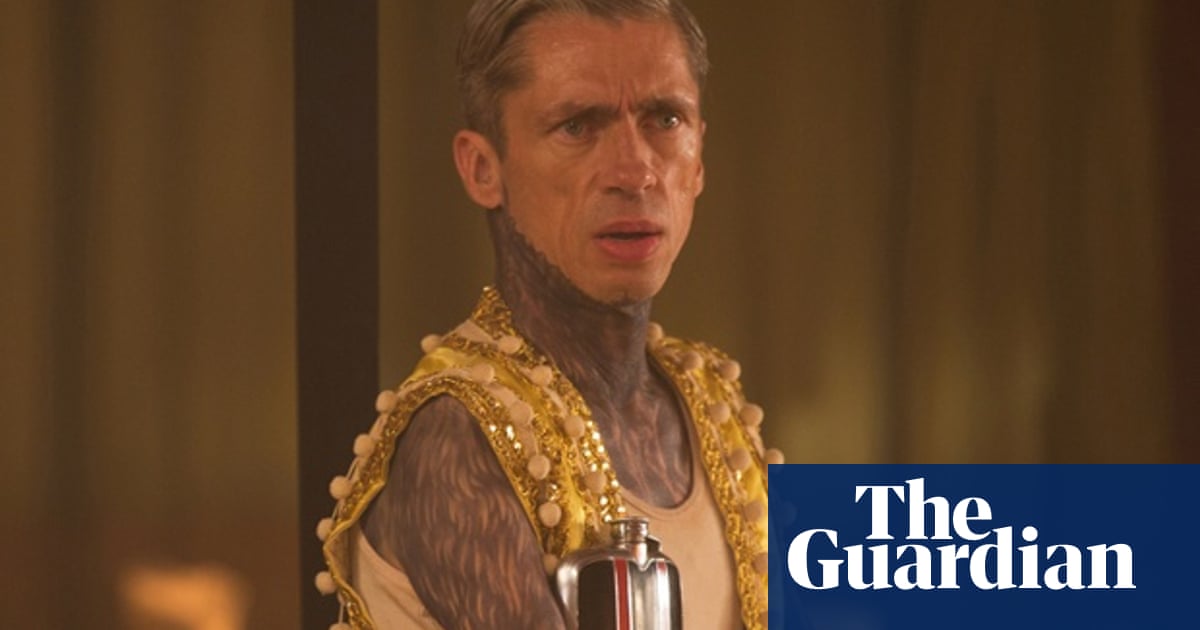 Mat Fraser Someone Had The Balls To Make A Drama Starring Freaks Us Television The Guardian
