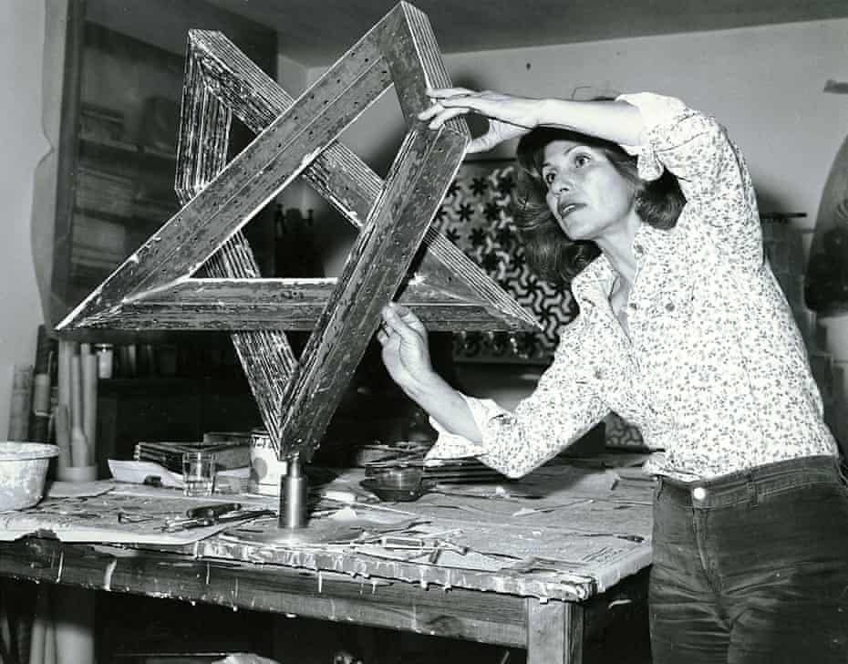 Monir Shahroudy Farmanfarmaian in her studio working on Heptagon Star, Tehran, 1975.