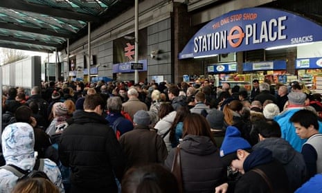 Travel chaos sweeps the UK - Finsbury Park station