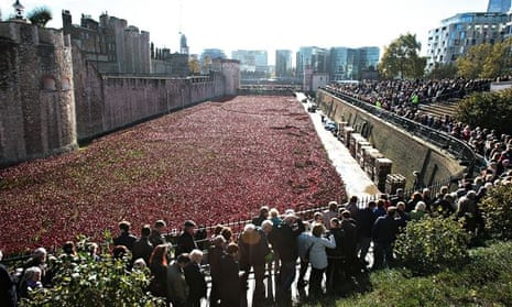 Tower of London poppies memorial