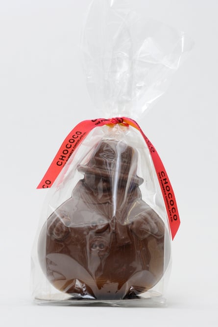 Taste test the Mother Goose kids nosh novelty chocolate