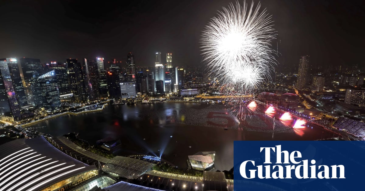 New year celebrations around the world New Year celebrations around the world - in pictures | Life and style | The Guardian