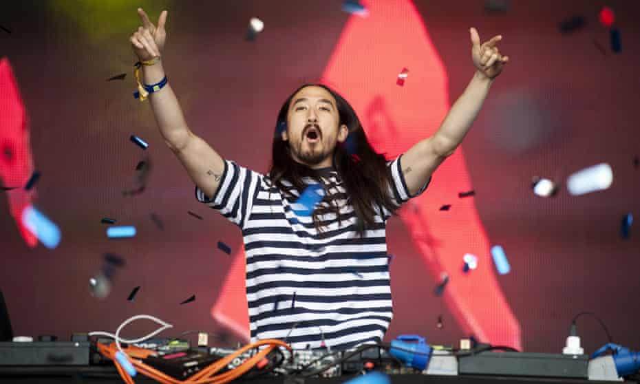 Steve Aoki performs on stage at the Rockness Festival 2013.