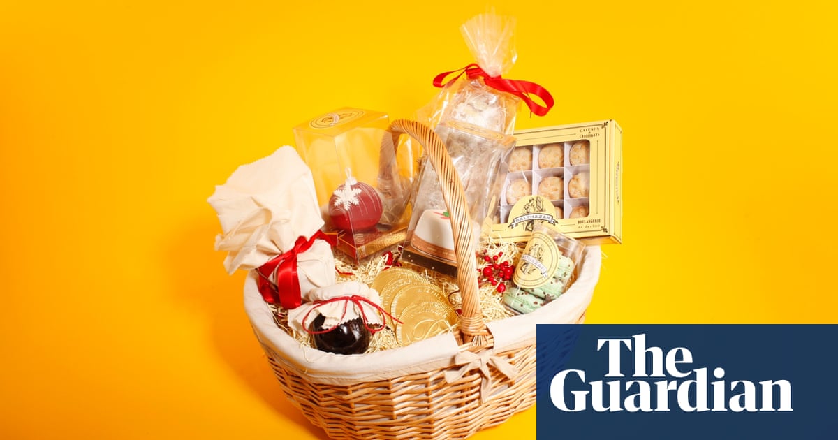 Christmas gifts for food lovers: presents for the Bake Off fan | Life