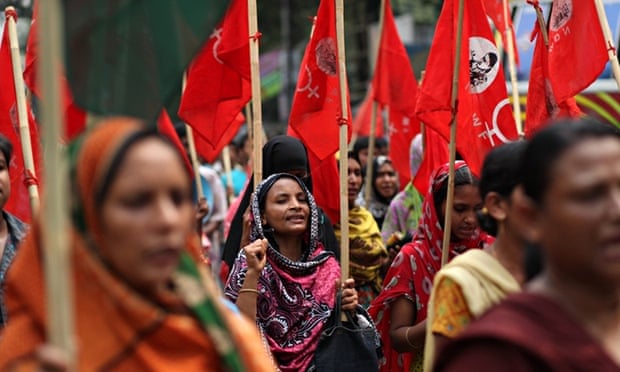 Garment workers protest for due payments before Eid