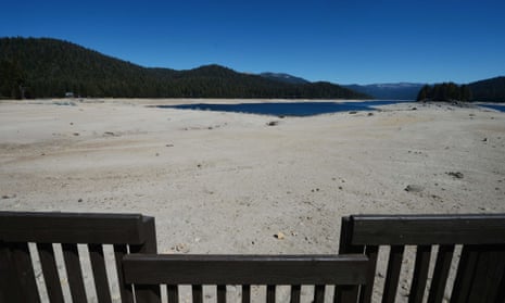 This photo shows the dried up lake bed of Huntington Lake which at only 30% capacity as California is gripped by its worst drought in over a millennium.