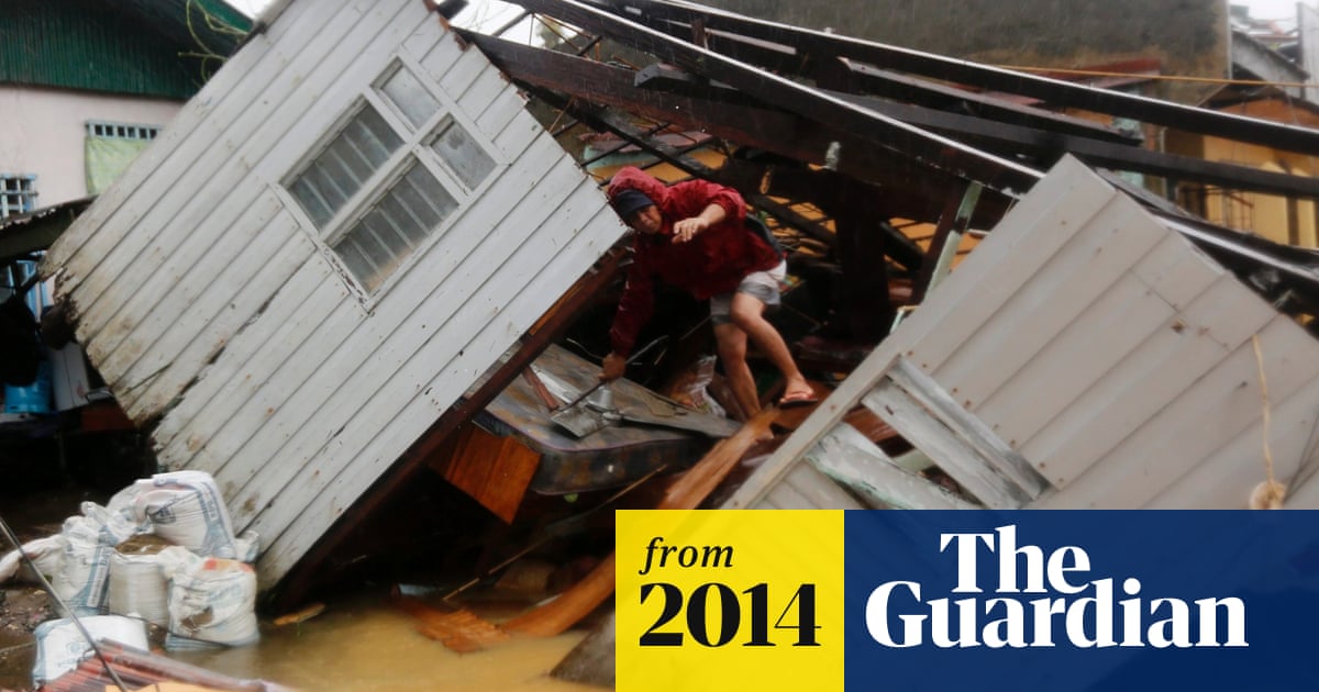 Typhoon Hagupit Aid Effort Praised As One Million Flee To Safety In Philippines Philippines The Guardian Typhoon Hagupit Aid Effort Praised As One Million Flee To Safety In Philippines Philippines The Guardian