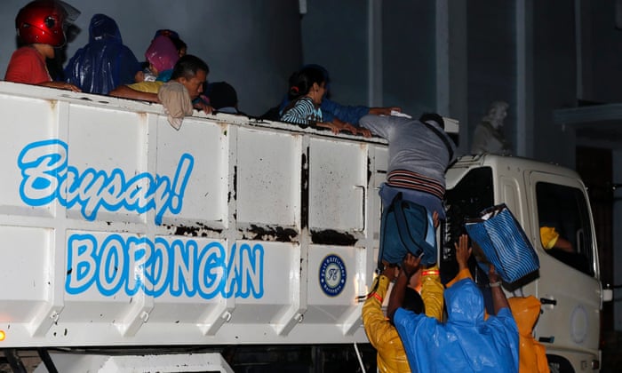 Typhoon Hagupit Aid Effort Praised As One Million Flee To Safety In Philippines Philippines The Guardian Typhoon Hagupit Aid Effort Praised As One Million Flee To Safety In Philippines Philippines The Guardian