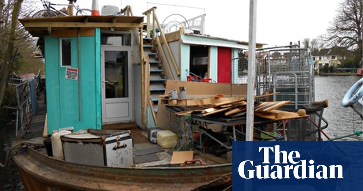 My Life In London S Houseboat Slums Housing The Guardian