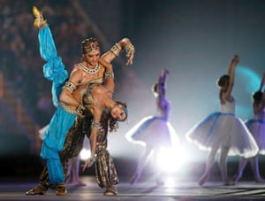 Bolshoi ballet dancers perform in the closing ceremony for the Sochi 2014 Winter Olympic Games.