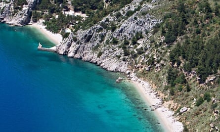 Beach in the Bay of Vrulja near Brela, Dalmatia, Croatia, Europe