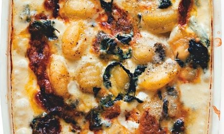 Gnocchi with spinach and dolcelatte recipe