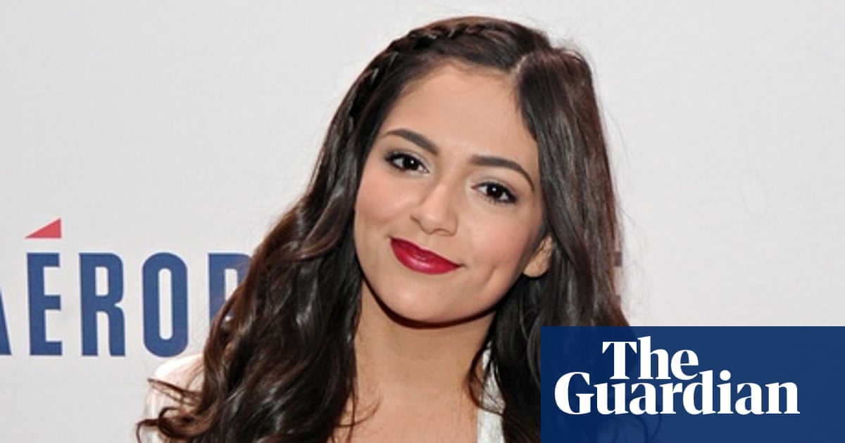 Bethany Mota The Teenage Youtube Star Of Bubbleheaded Consumerism