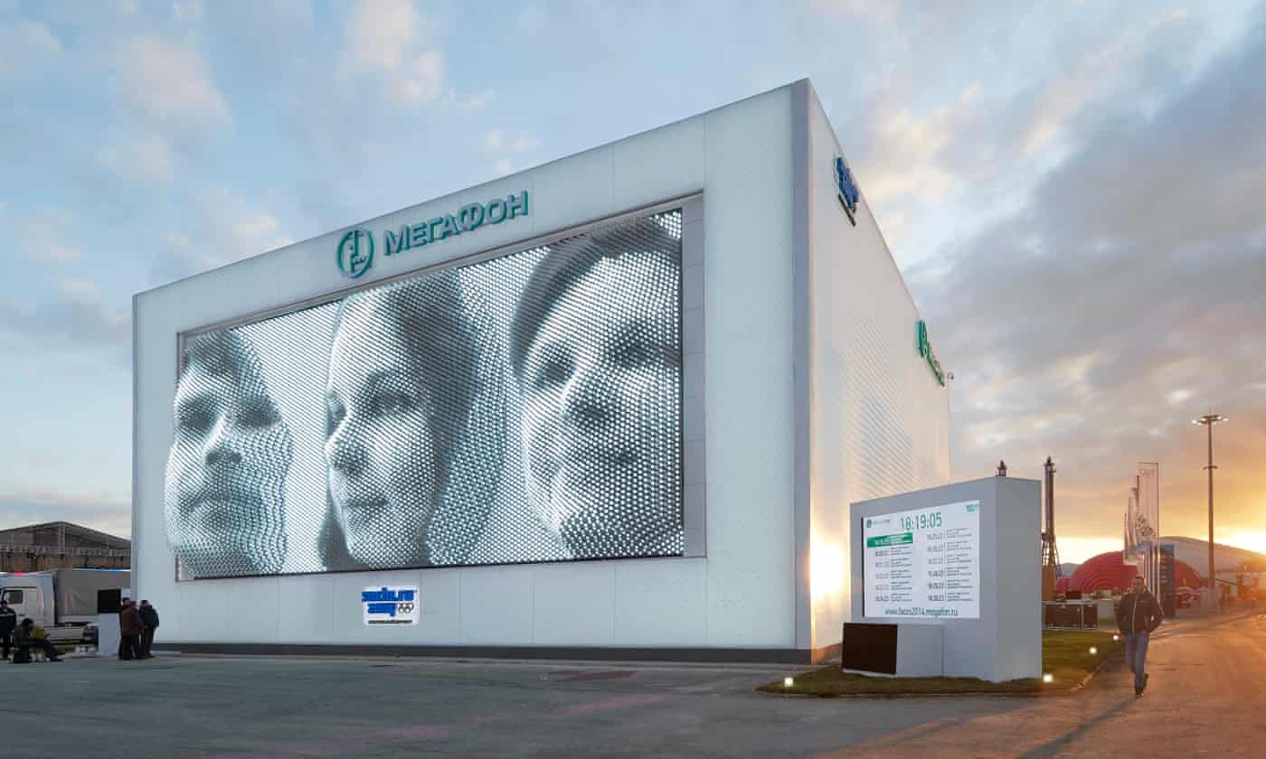 Sochi unveils the world's first 'selfie building'