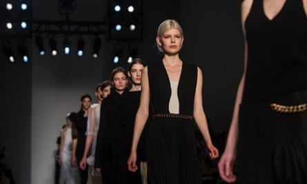 New York fashion week: Victoria Beckham's family takes front row seats ...