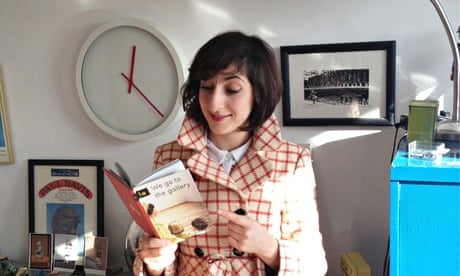 Miriam Elia reads her spoof Penguin book We Go to the Gallery