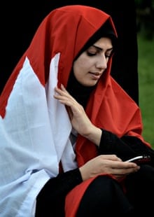 A Bahraini Shia protester 