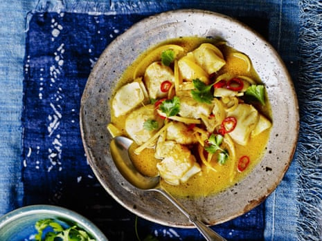Nigella top yellow curry