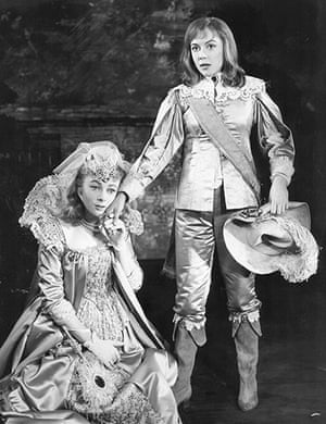 Essay twelfth night romantic comedy