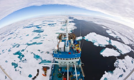 Research vessel arctic