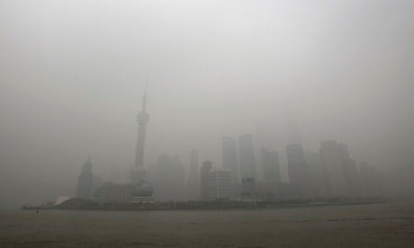 Heavy smog in Shanghai 