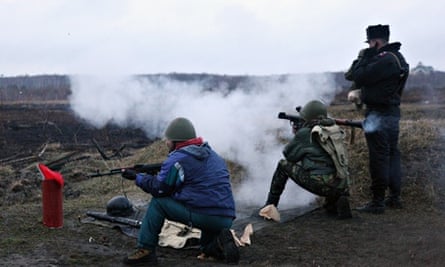 crimea ukrainian recruits kiev supervises