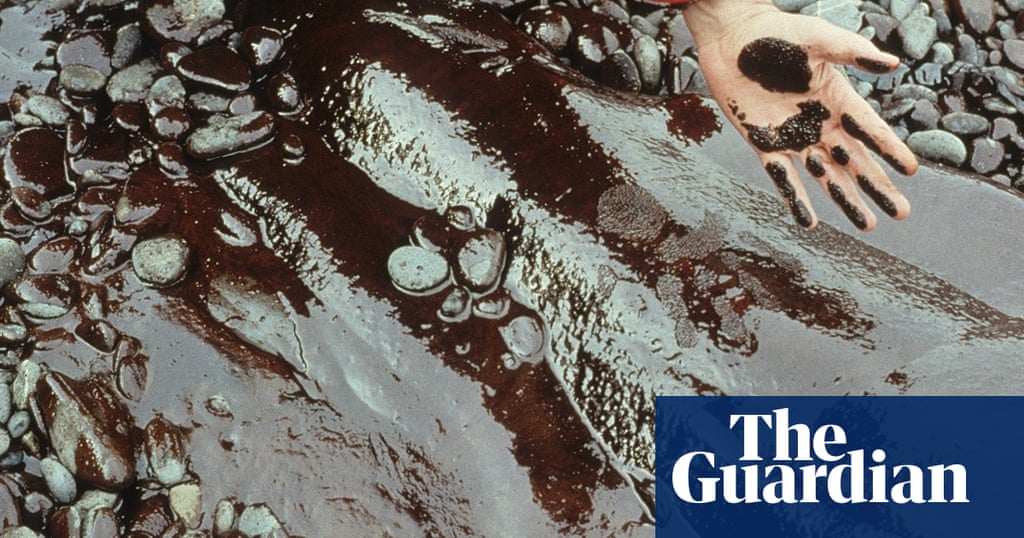 Exxon valdez oil spill ethical issue