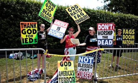 Members of the Phelps family protesting outside Arlington National Cemetery.