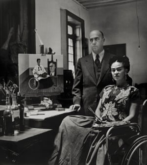 Frida Kahlo with Doctor Juan Farill by Gisèle Freund, 1951.