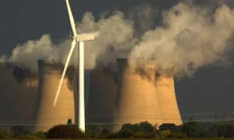 Carbon emissions in UK : Drax coal fired power station and Rusholme wind farm