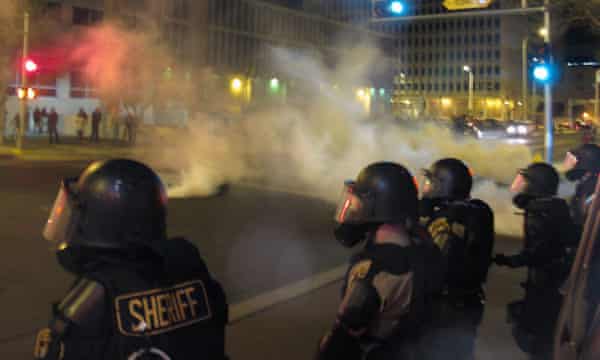 Albuquerque Police Shootings Protest Turns Into Mayhem World