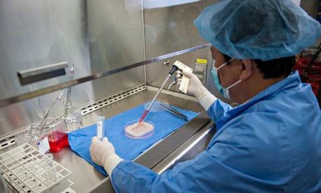 A scientist at the Wake Forest medical centre, demonstrates the process to engineer vaginal tissue.