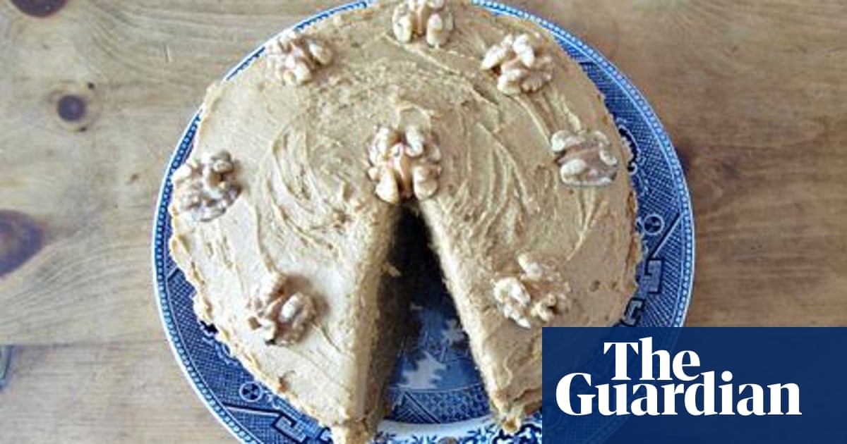 How To Make The Perfect Coffee And Walnut Cake Life And Style