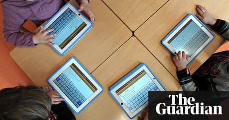 Naked Girls 18+ - Portalsex use toy Nude photos First hardcore threesome for two young gitls