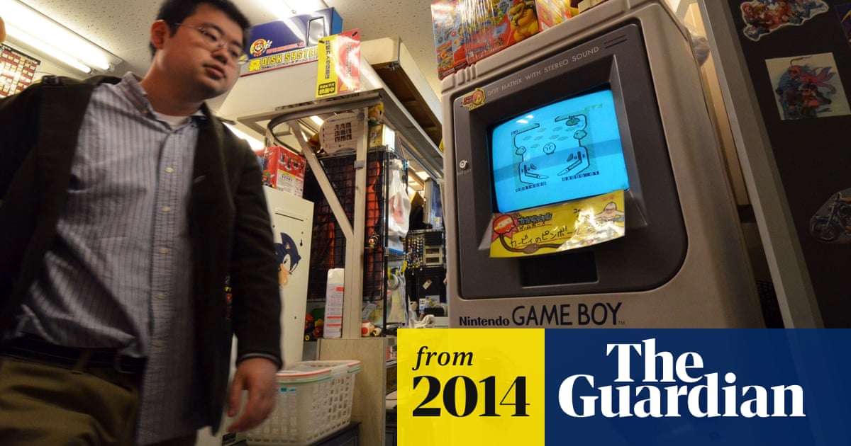 Nintendo Game Boy 25 Facts For Its 25th Anniversary Games The Guardian