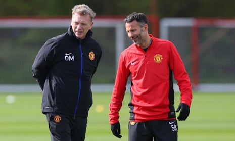 David Moyes and Ryan Giggs share a laugh while discussing Wittgenstein before a game of backgammon.